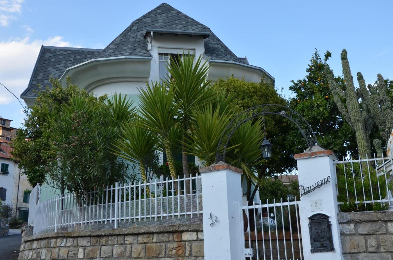 Villa La Parisienne Diano Borello Екстер'єр фото